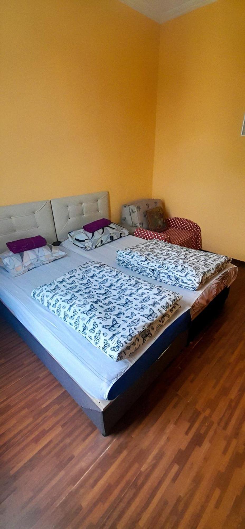 Guesthouse Qeti バトゥーミ エクステリア 写真